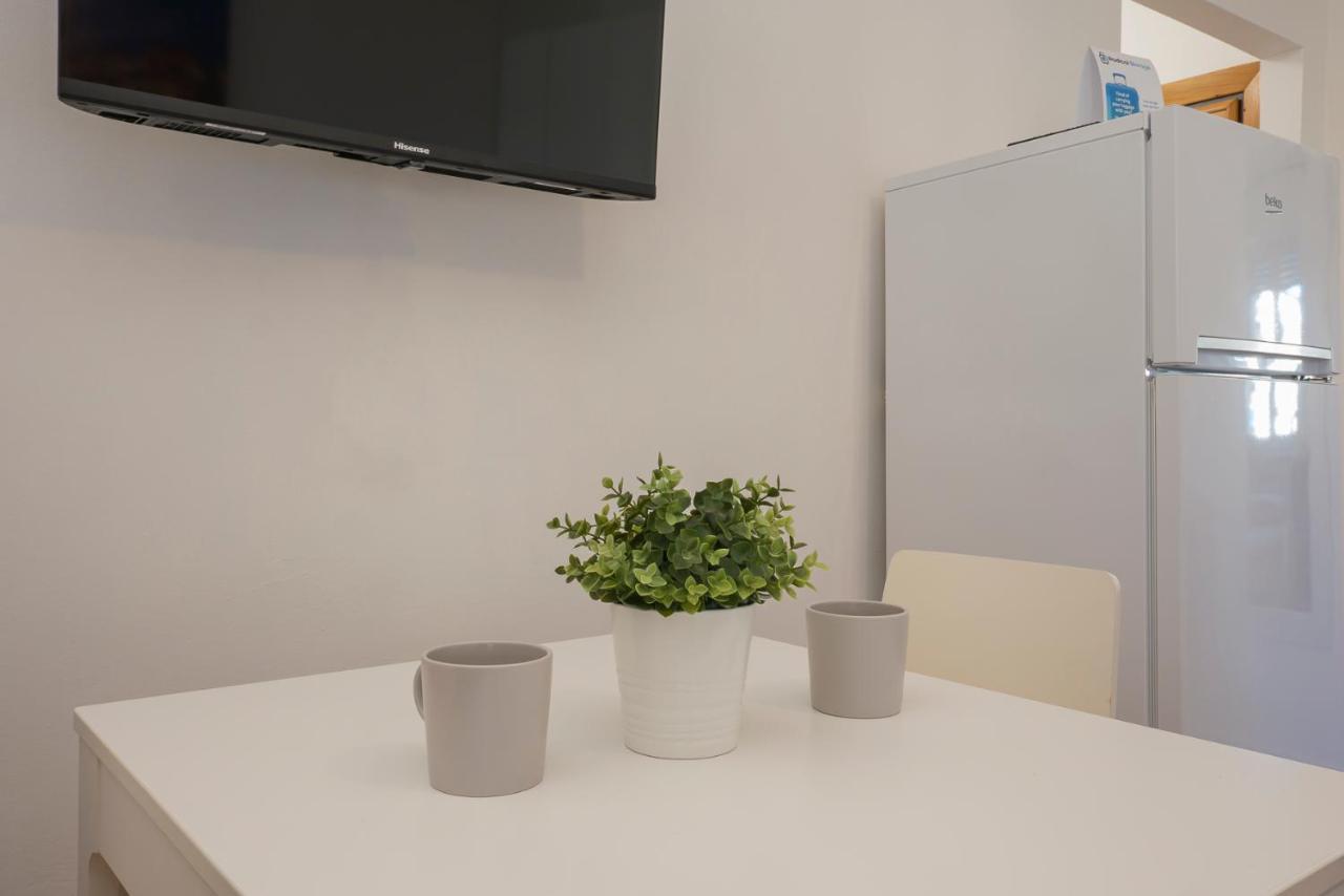 I Host Apartment - Fiuggi 59 Милано Екстериор снимка