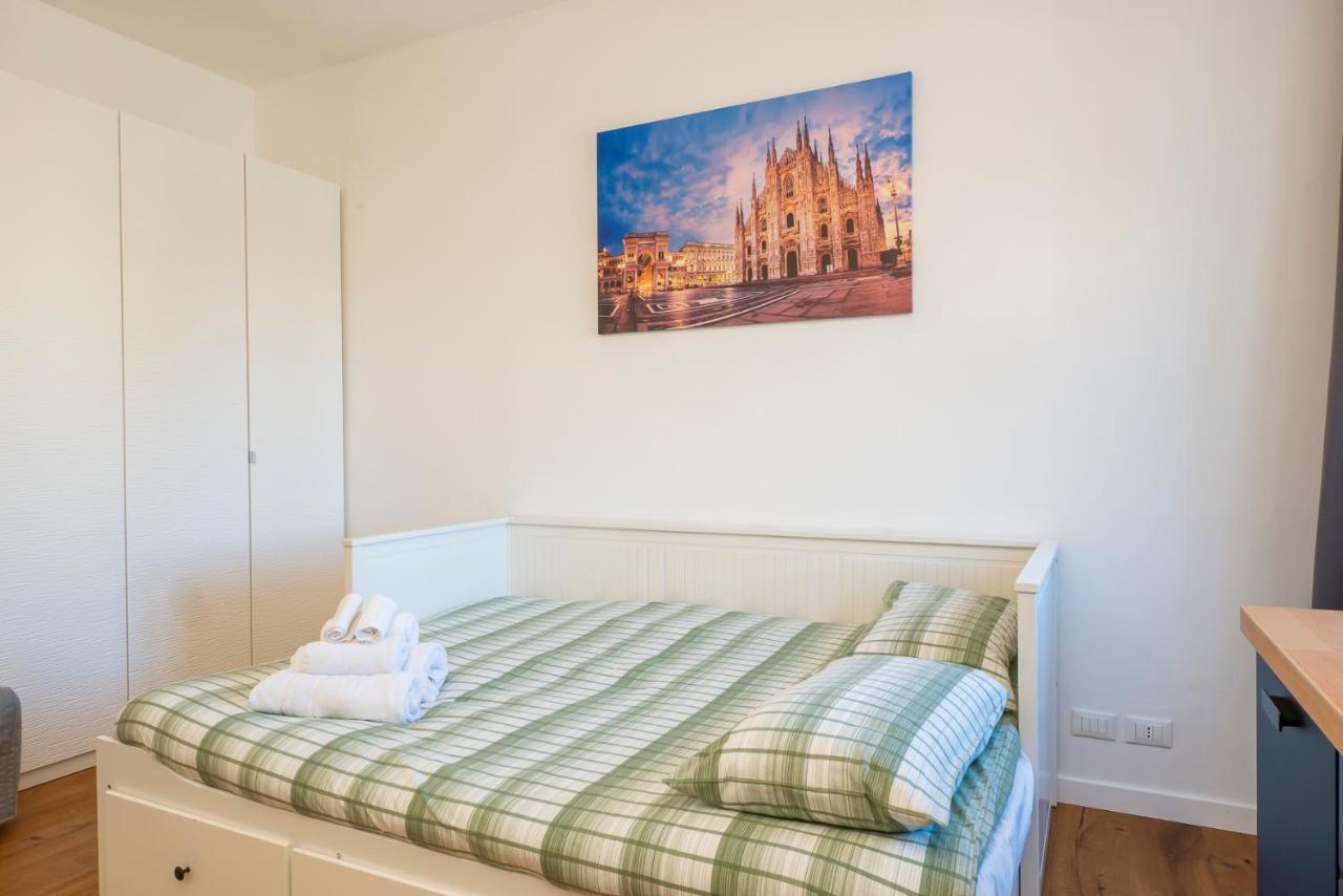 I Host Apartment - Fiuggi 59 Милано Екстериор снимка