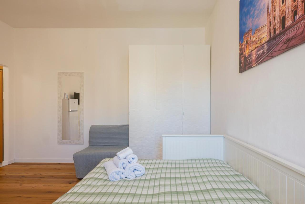 I Host Apartment - Fiuggi 59 Милано Екстериор снимка